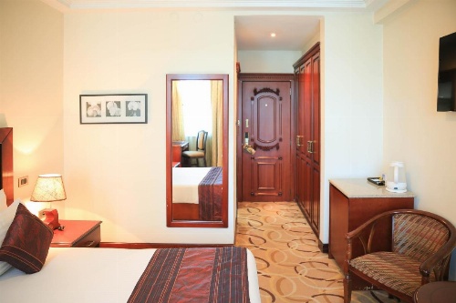 Swiss Inn Nexus Hotel image 17