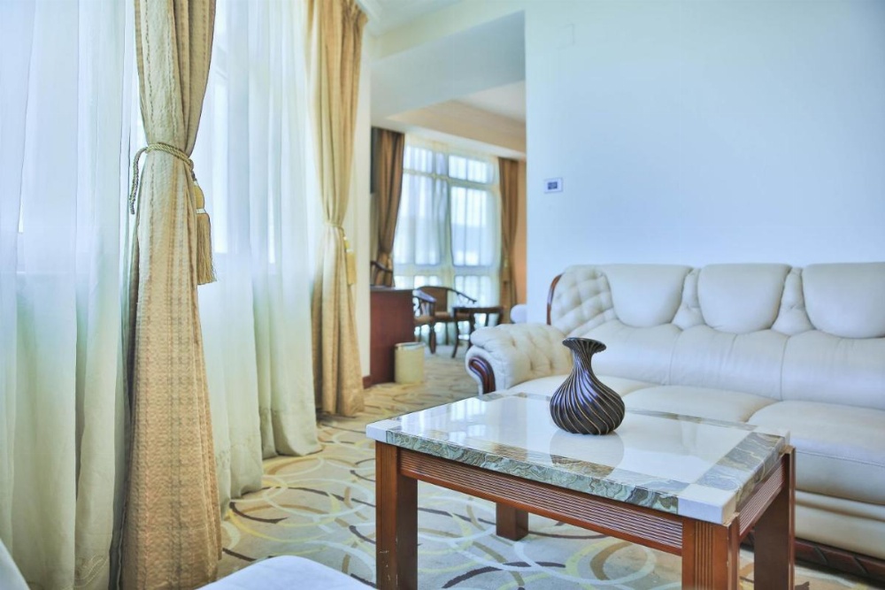 Swiss Inn Nexus Hotel